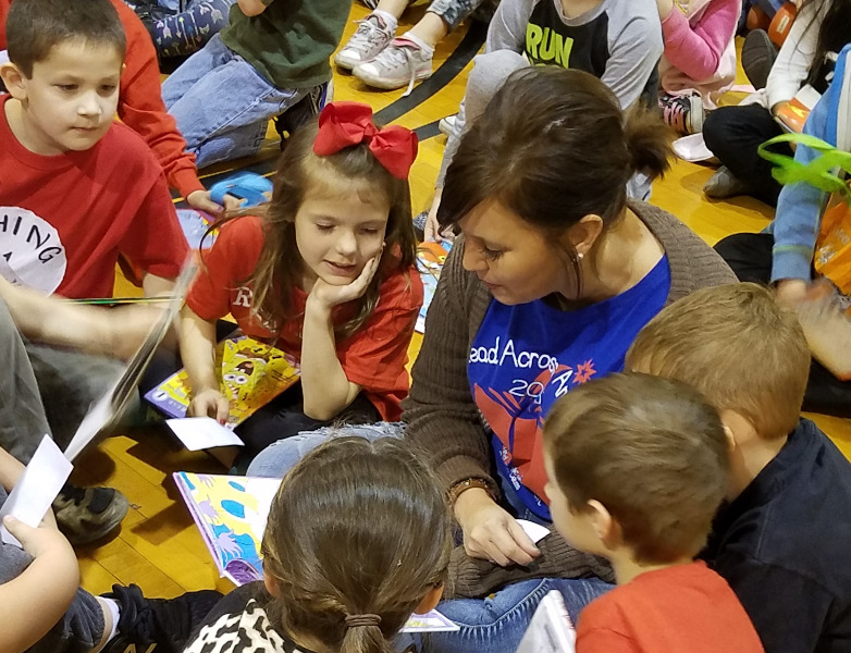 Sperry Public Schools Cat in the Hat Visits Sperry Elementary During